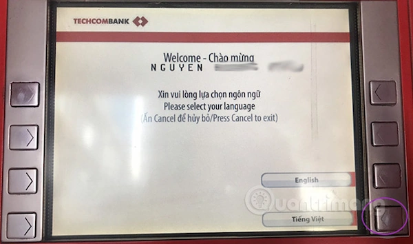 atm-menu-with-english-and-vietnamese-options