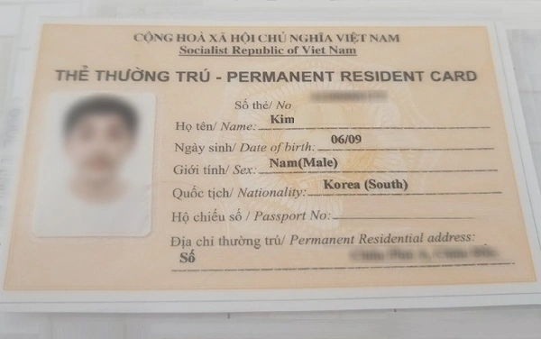  long-term-residence-vietnam-family
